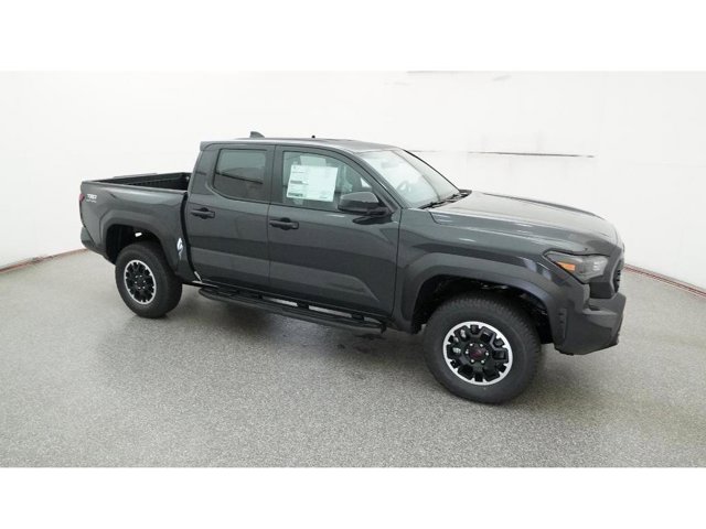 Vehicle image 10 of 32