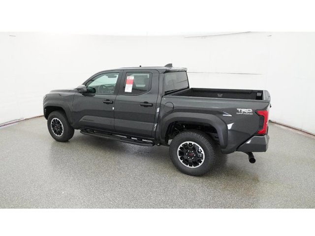 Vehicle image 28 of 32