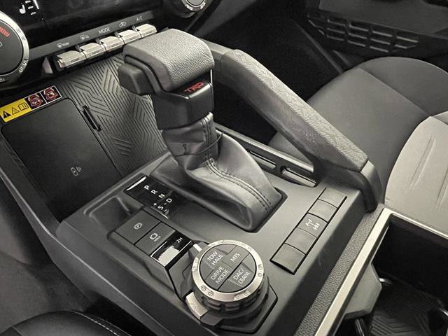 2025 Toyota Tacoma TRD Off Road Image 20 of 24