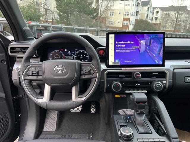 Vehicle image 10 of 10