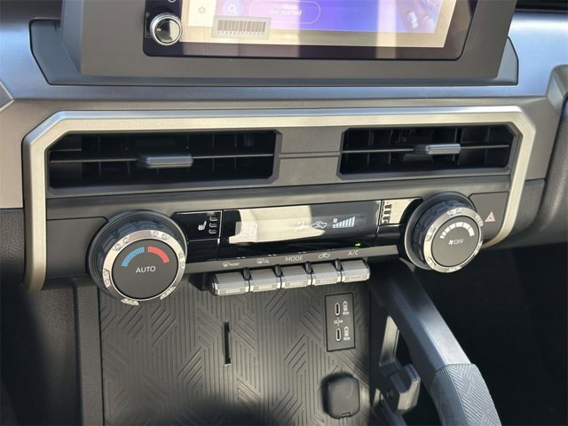 2025 Toyota Tacoma TRD Sport Image 17 of 25