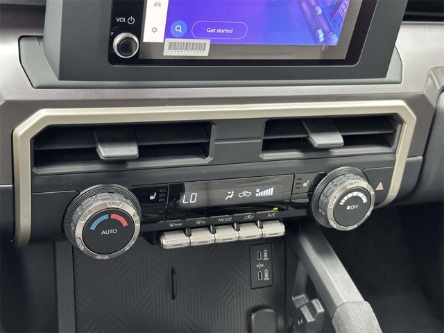 2025 Toyota Tacoma TRD Sport Image 15 of 25