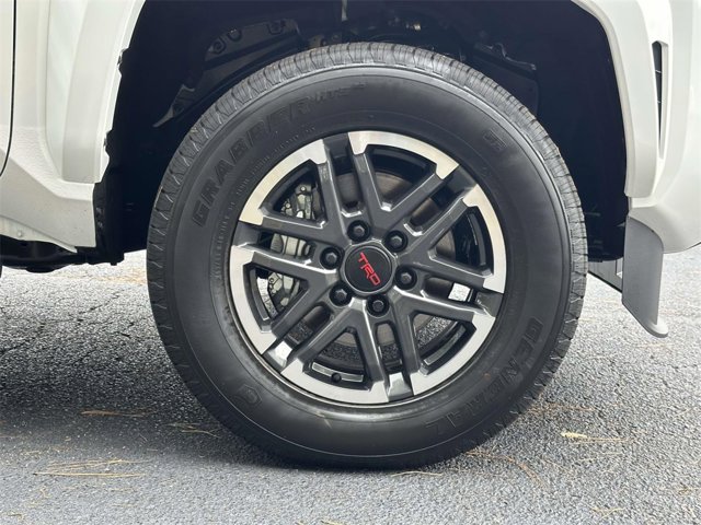 2025 Toyota Tacoma TRD Sport Image 7 of 25