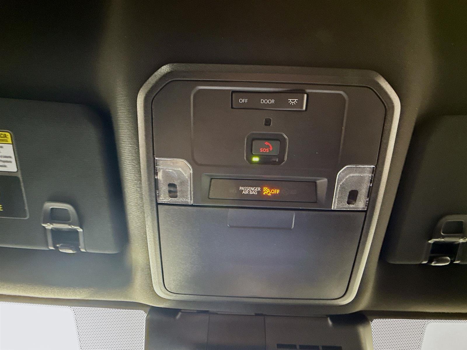 Vehicle image 24 of 41