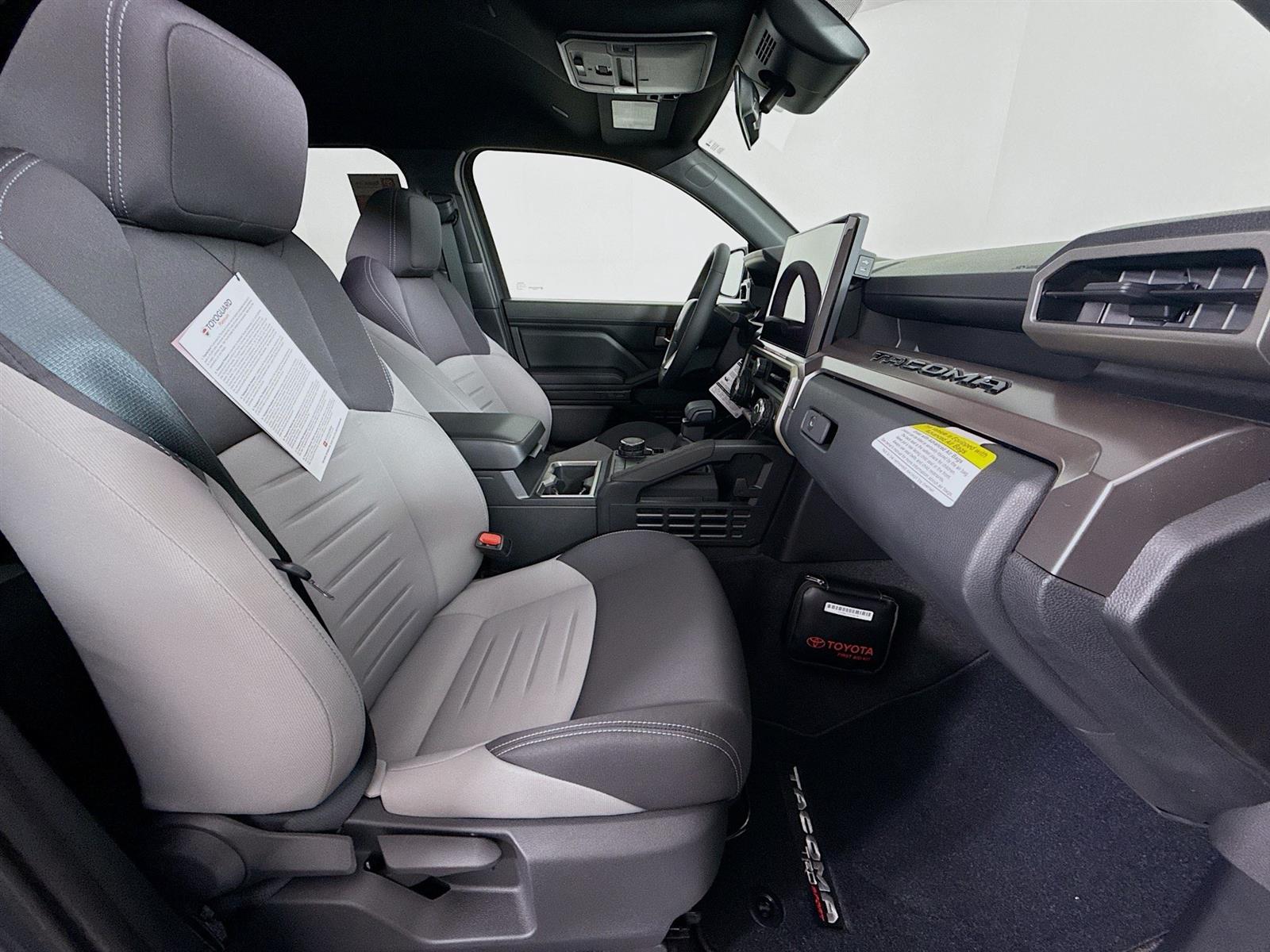 Vehicle image 40 of 41
