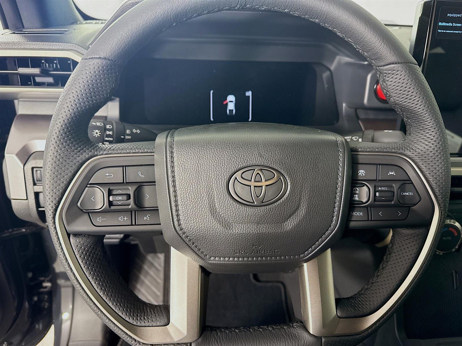 Vehicle image 20 of 41