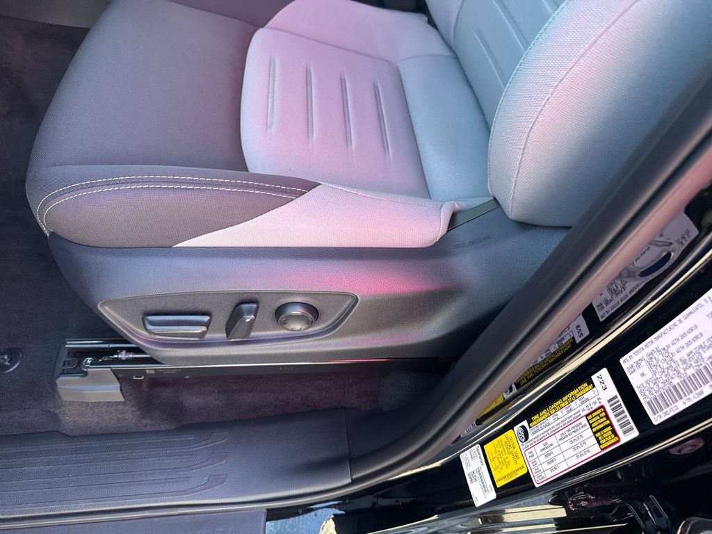 Vehicle image 20 of 20