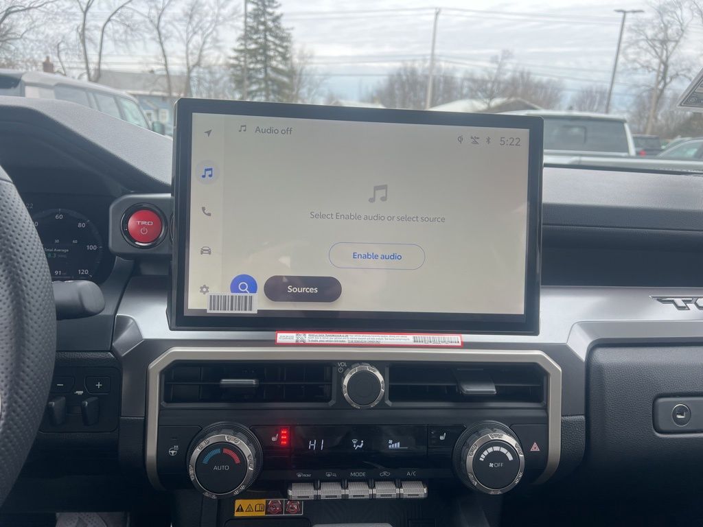 Vehicle image 14 of 20