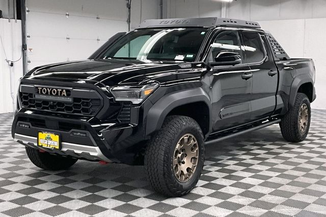 2025 Toyota Tacoma 4WD Trailhunter Hybrid Image 1 of 40
