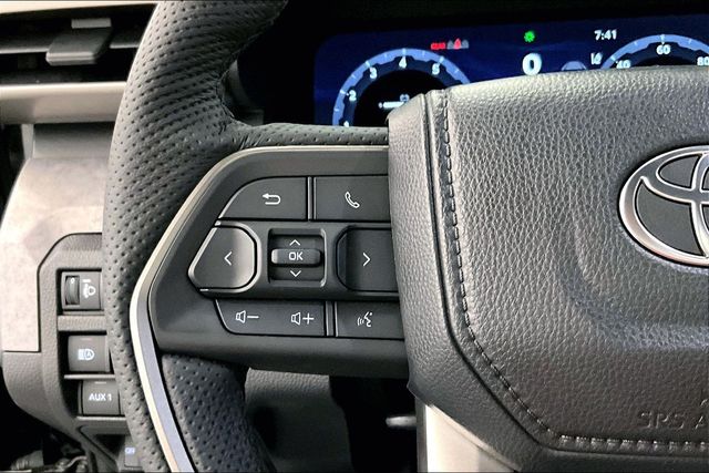 2025 Toyota Tacoma 4WD Trailhunter Hybrid Image 40 of 40