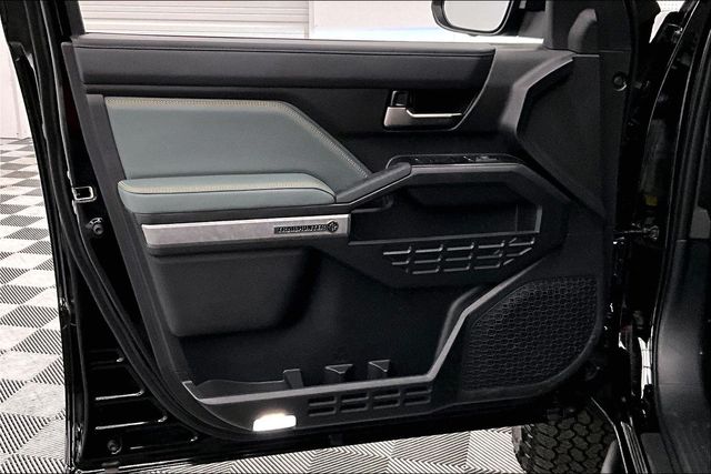 2025 Toyota Tacoma 4WD Trailhunter Hybrid Image 27 of 40