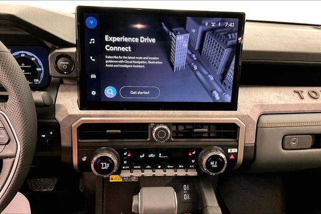 2025 Toyota Tacoma 4WD Trailhunter Hybrid Image 22 of 40