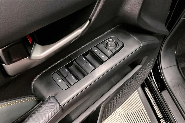 2025 Toyota Tacoma 4WD Trailhunter Hybrid Image 30 of 40