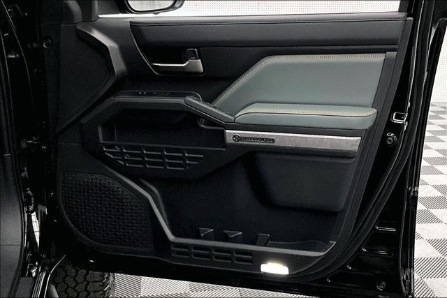 2025 Toyota Tacoma 4WD Trailhunter Hybrid Image 28 of 40