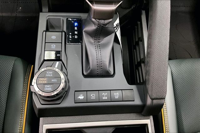 2025 Toyota Tacoma 4WD Trailhunter Hybrid Image 26 of 40