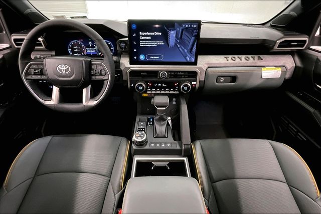 2025 Toyota Tacoma 4WD Trailhunter Hybrid Image 18 of 40