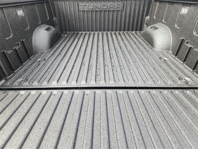 Vehicle image 23 of 23