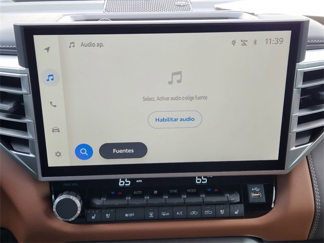 Vehicle image 12 of 23