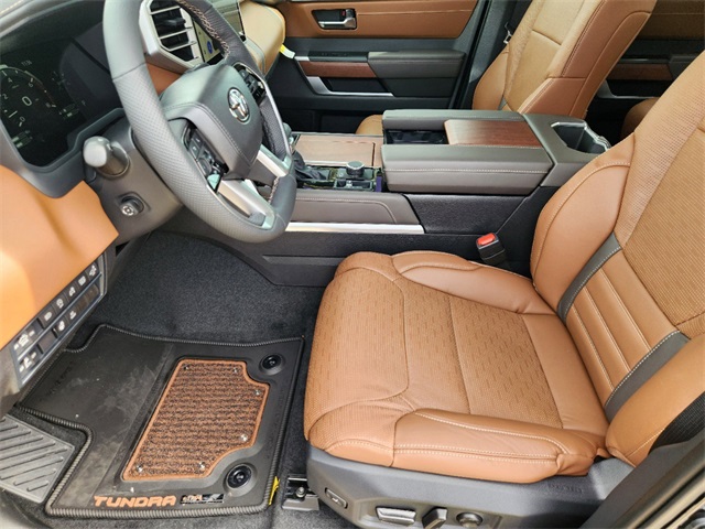 Vehicle image 9 of 23
