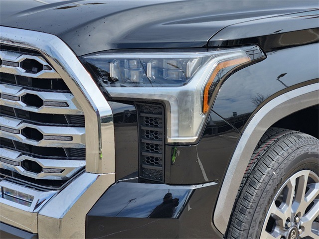 Vehicle image 6 of 23