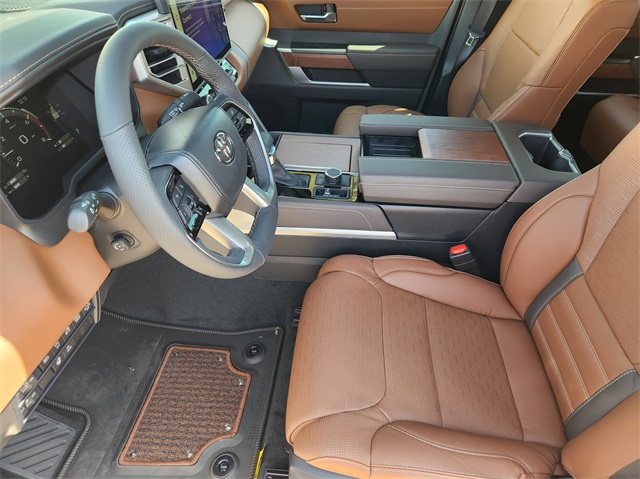 Vehicle image 8 of 22