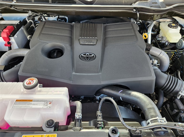 Vehicle image 21 of 22