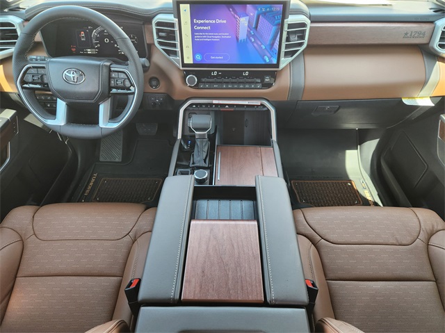 Vehicle image 19 of 22