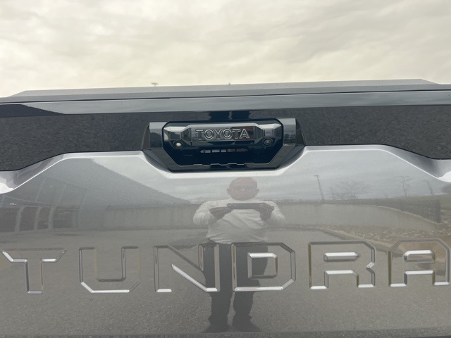 2025 Toyota Tundra Platinum Image 10 of 70