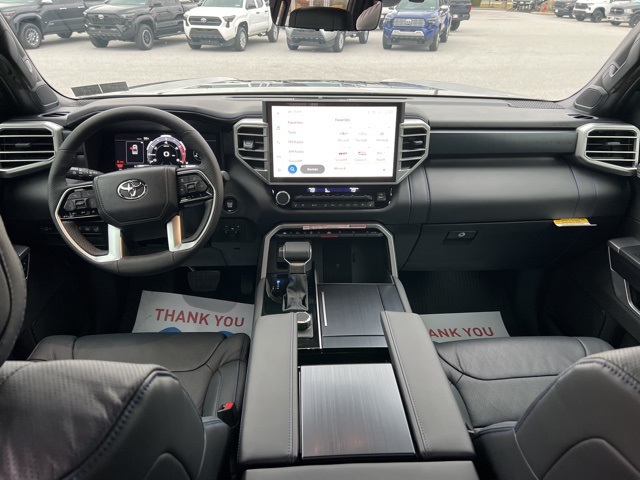 2025 Toyota Tundra Platinum Image 14 of 70