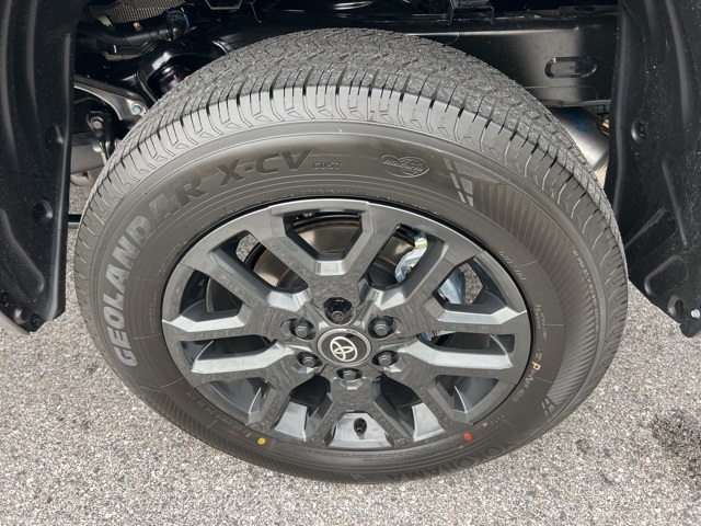 2025 Toyota Tundra Platinum Image 60 of 70