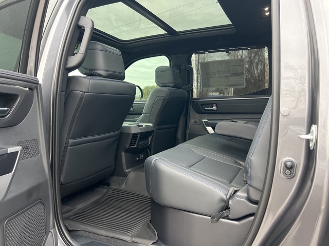 2025 Toyota Tundra Platinum Image 52 of 70