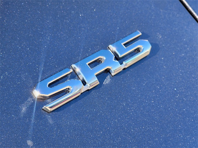 Vehicle image 7 of 22