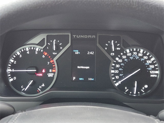 Vehicle image 11 of 22