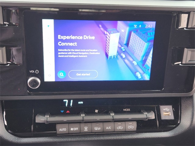 Vehicle image 12 of 22