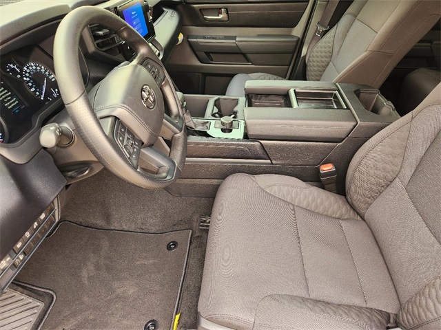 Vehicle image 9 of 22