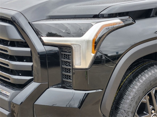 Vehicle image 6 of 22