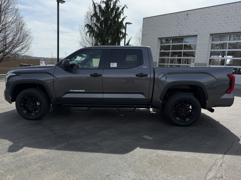 2025 Toyota Tundra SR Image 8 of 39