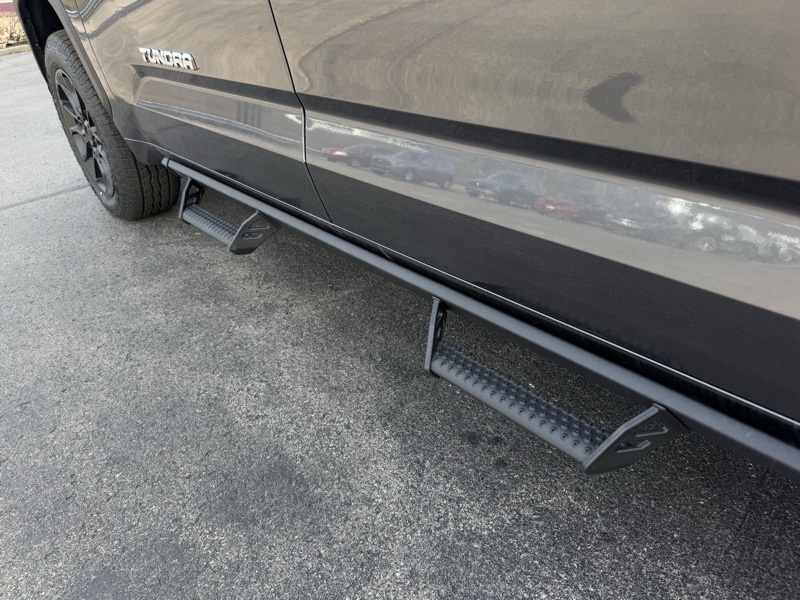 2025 Toyota Tundra SR Image 10 of 39