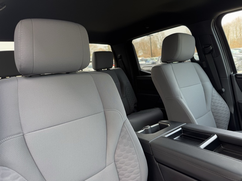 2025 Toyota Tundra SR Image 12 of 39