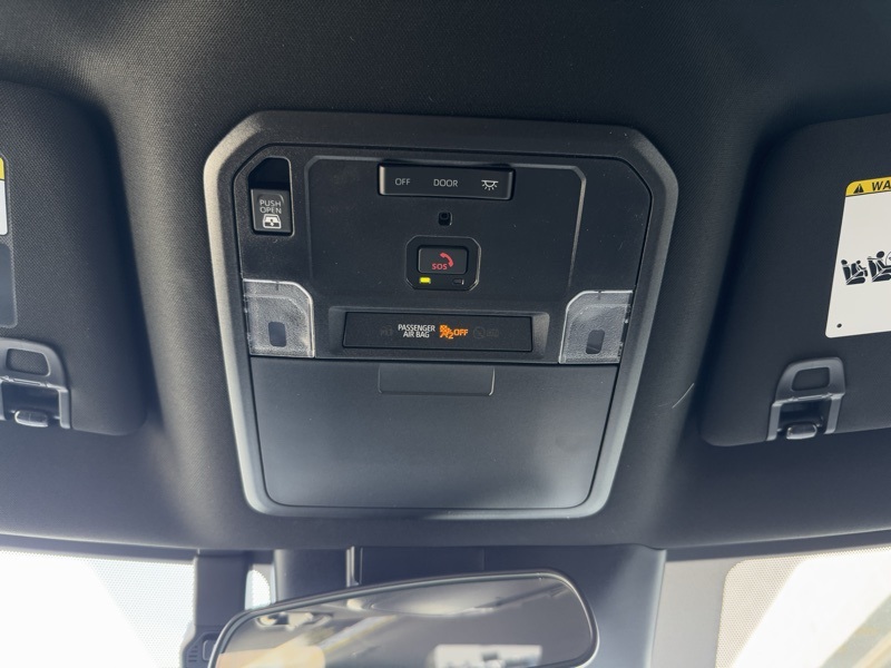 2025 Toyota Tundra SR Image 29 of 39