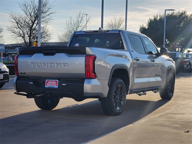 Vehicle image 3 of 22