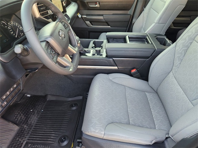 Vehicle image 9 of 22