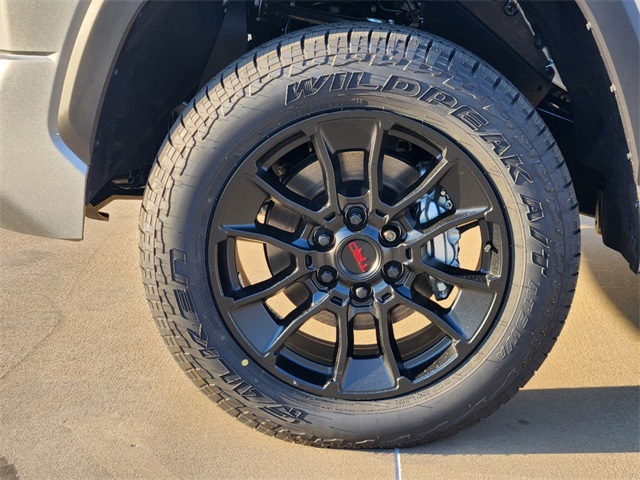 Vehicle image 8 of 22