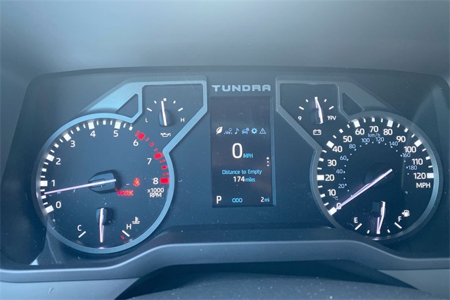 Vehicle image 15 of 24
