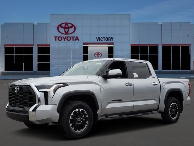 2025 Toyota Tundra SR5 Image 1 of 21