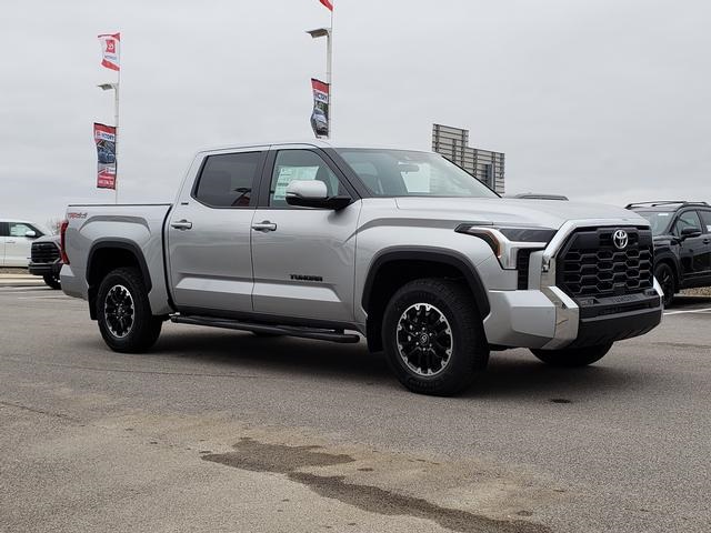 2025 Toyota Tundra SR5 Image 3 of 21