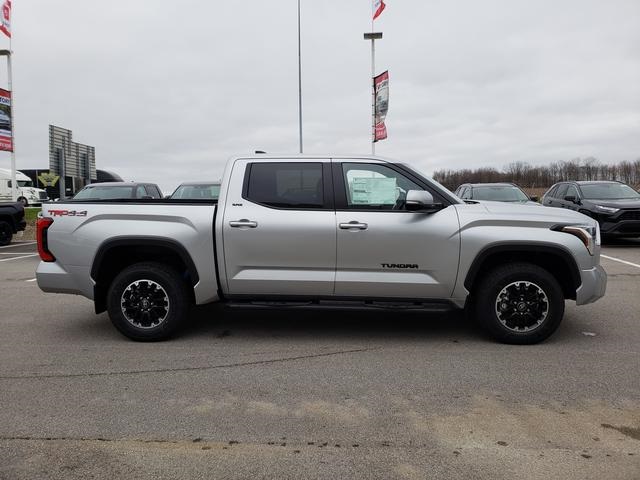 2025 Toyota Tundra SR5 Image 4 of 21