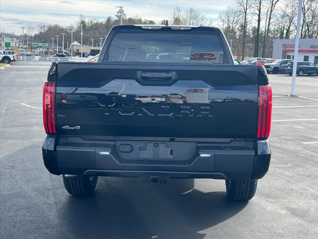 Vehicle image 6 of 32