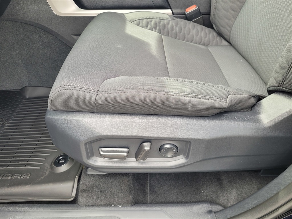 Vehicle image 12 of 12
