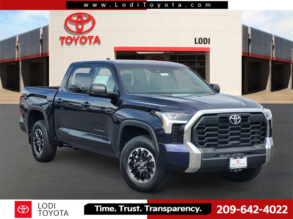 Vehicle image 3 of 12